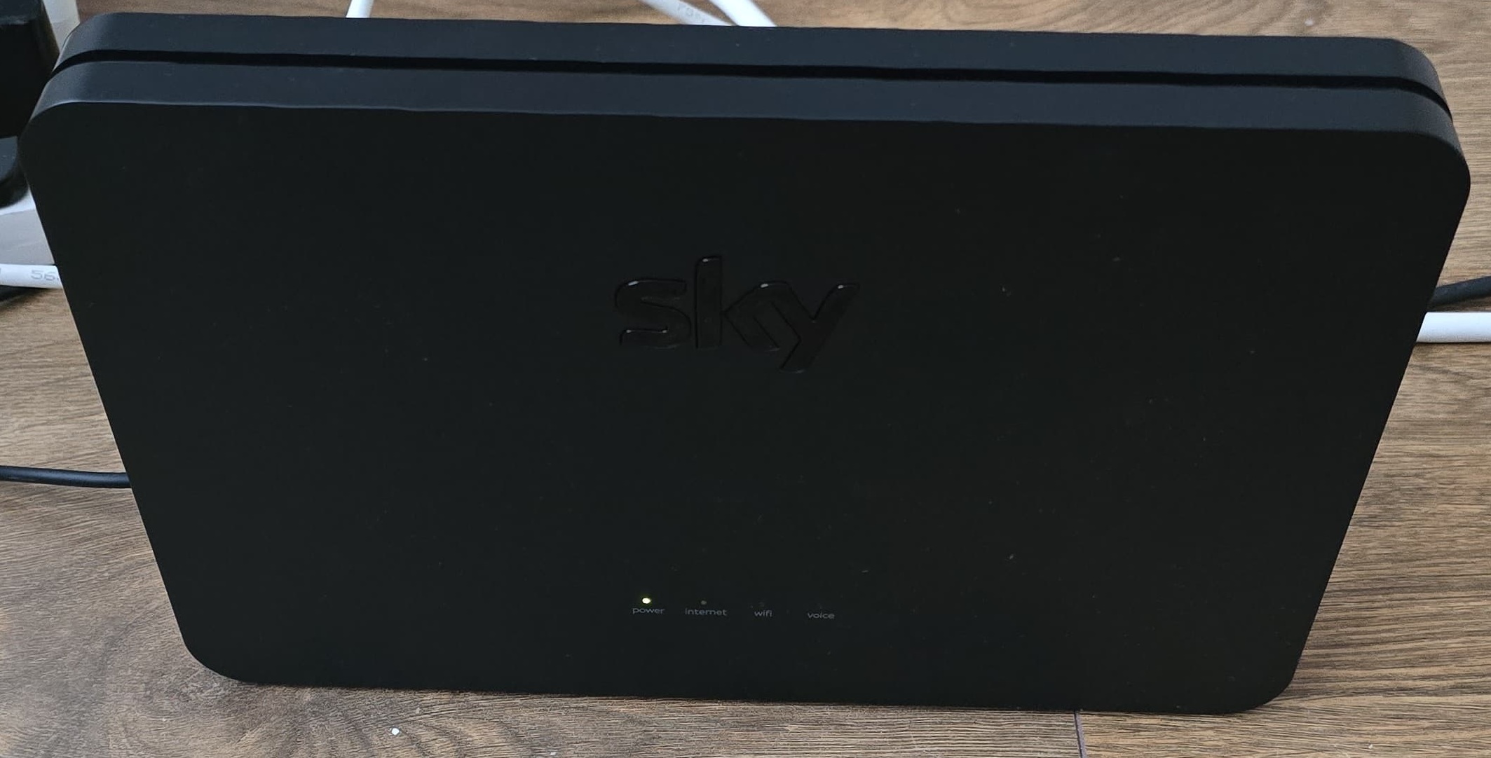 Wifi and Broadband keeps disconnecting few times a... | Sky Community
