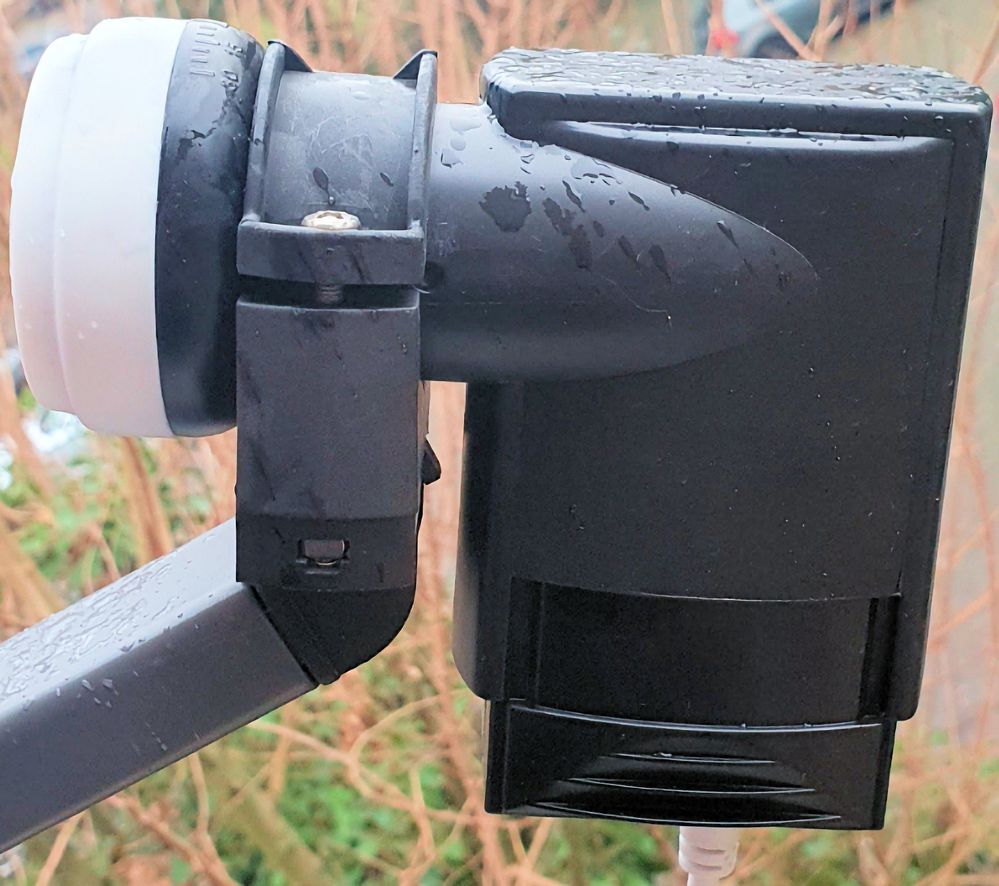 lnb collar position.jpg