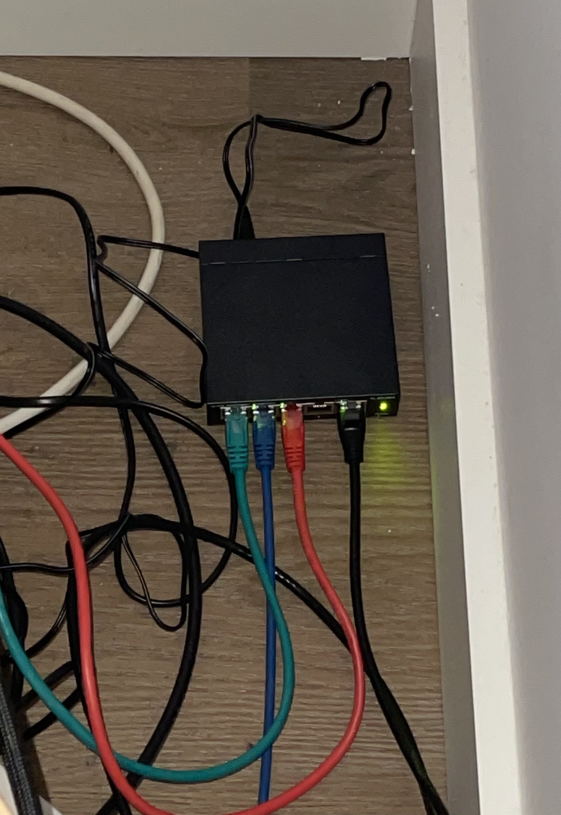 Answered Q box keeps disconnecting from Sky Community